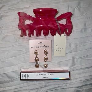 Jumbo Claw Hair Clip + Mini Perfume + Earrings